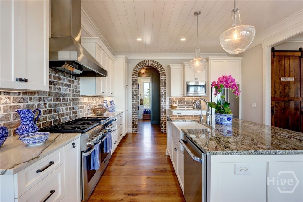 Image 18 of property listing at 201 Noble View, Savannah, GA 31411