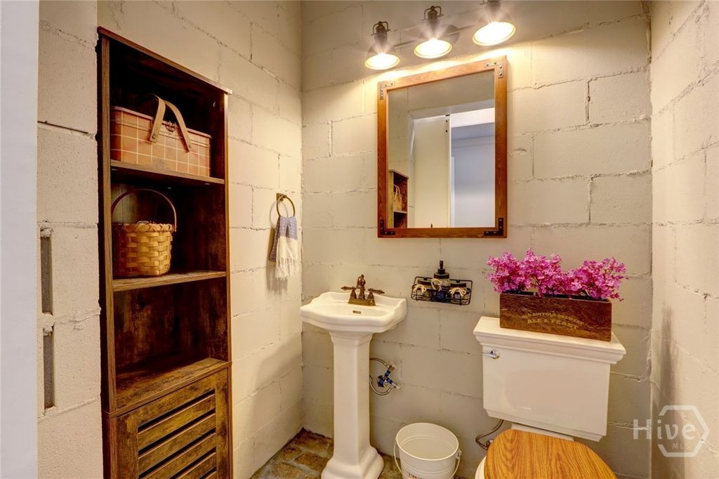 Image 40 of property listing at 201 Noble View, Savannah, GA 31411