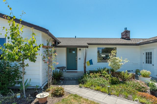 1603 25th Street, Anacortes, WA 98221