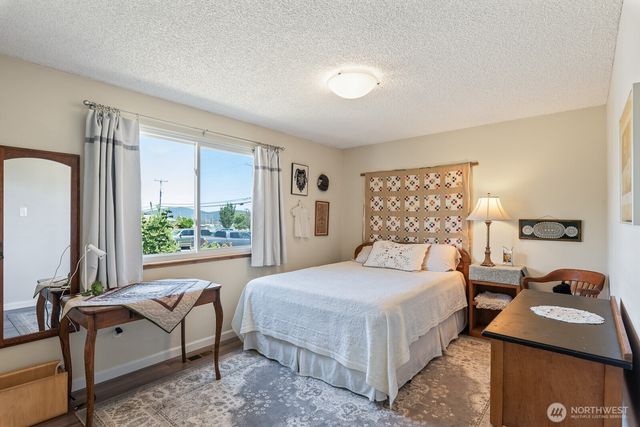 1603 25th Street, Anacortes, WA 98221