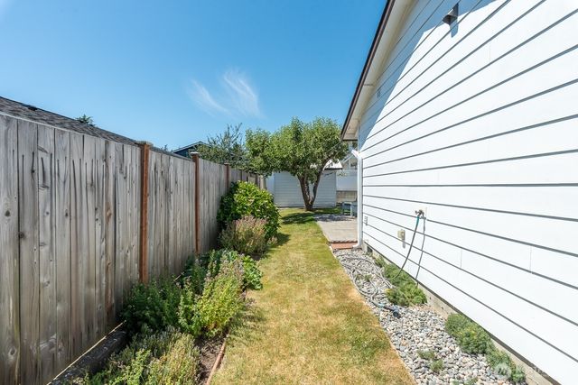 1603 25th Street, Anacortes, WA 98221