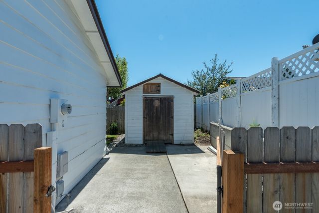 1603 25th Street, Anacortes, WA 98221