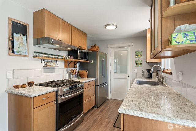 1603 25th Street, Anacortes, WA 98221