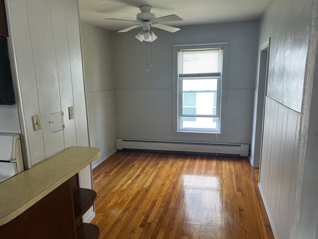 14 Prentice Street 2, Worcester, MA 01604