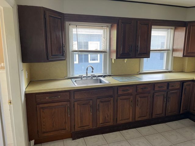 14 Prentice Street 2, Worcester, MA 01604