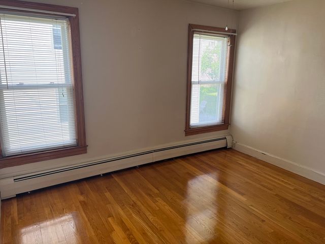 14 Prentice Street 2, Worcester, MA 01604