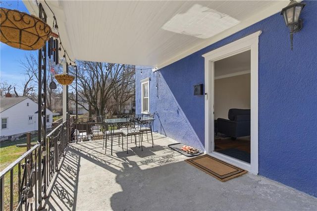 3939 Sunrise Drive, Kansas City, MO 64123