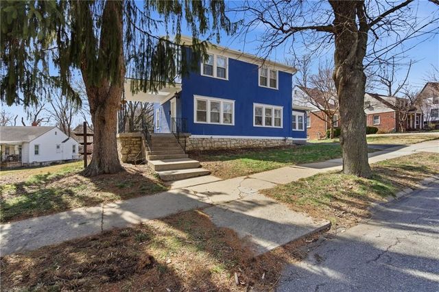 3939 Sunrise Drive, Kansas City, MO 64123