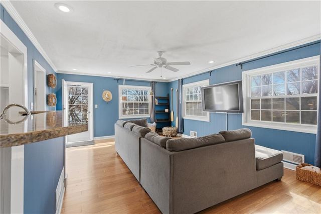 3939 Sunrise Drive, Kansas City, MO 64123