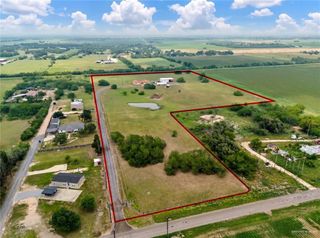 9776 Mile 17 1/2 N, Edcouch, TX 78538
