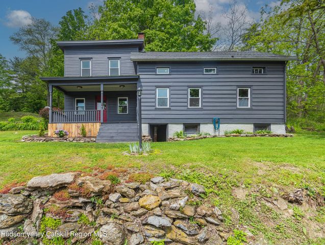 1625 New York 32, Saugerties, NY 12477