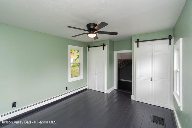 1625 New York 32, Saugerties, NY 12477