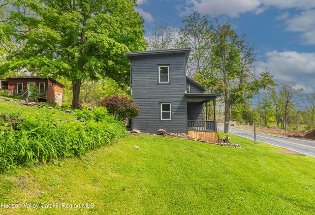 1625 New York 32, Saugerties, NY 12477