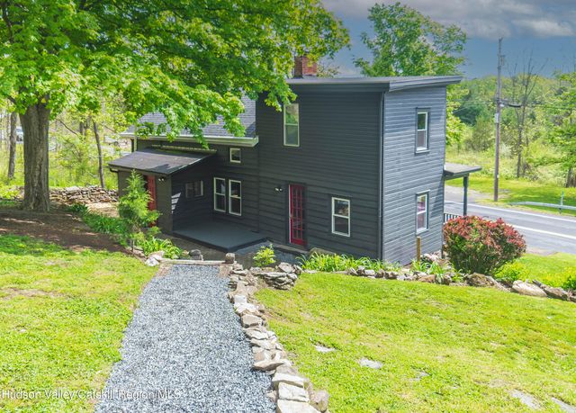 1625 New York 32, Saugerties, NY 12477