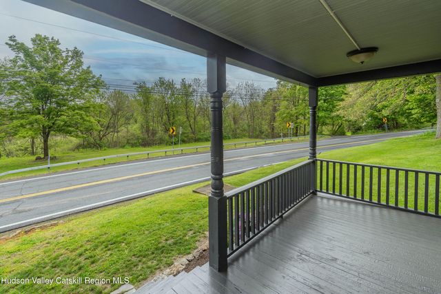 1625 New York 32, Saugerties, NY 12477