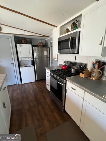 32 Nelson Lane, Hiawassee, GA 30546