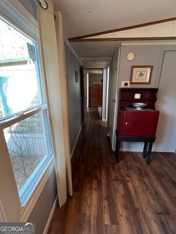 32 Nelson Lane, Hiawassee, GA 30546