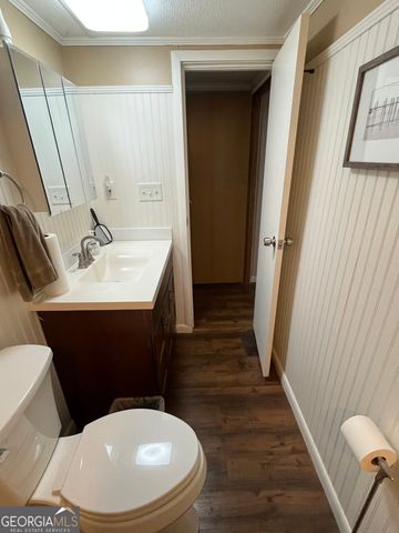 32 Nelson Lane, Hiawassee, GA 30546