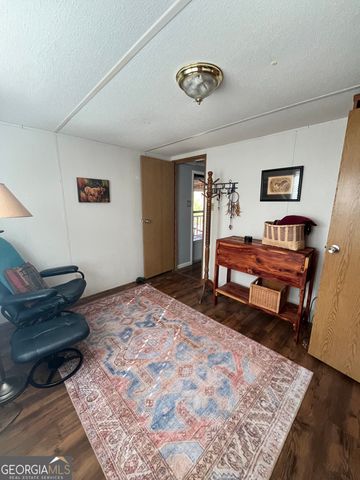 32 Nelson Lane, Hiawassee, GA 30546