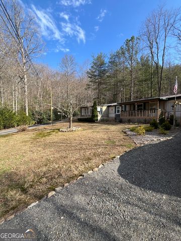 32 Nelson Lane, Hiawassee, GA 30546