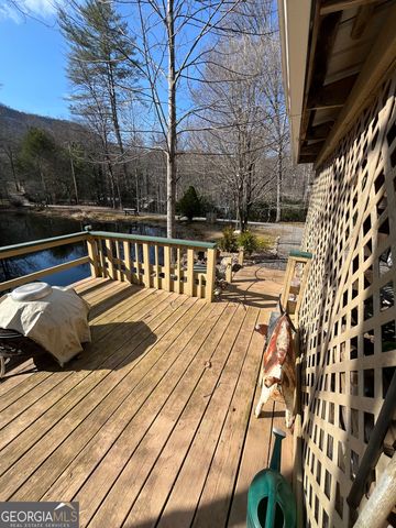 32 Nelson Lane, Hiawassee, GA 30546