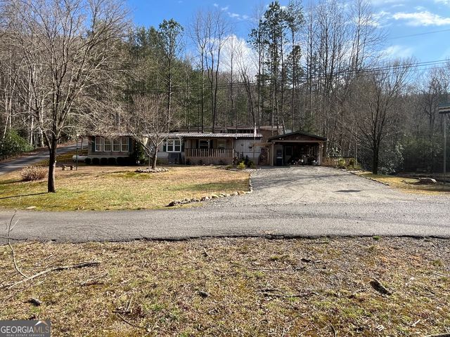 32 Nelson Lane, Hiawassee, GA 30546