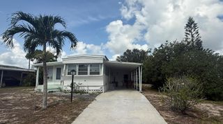 7690 SE Eagle Avenue, Hobe Sound, FL 33455