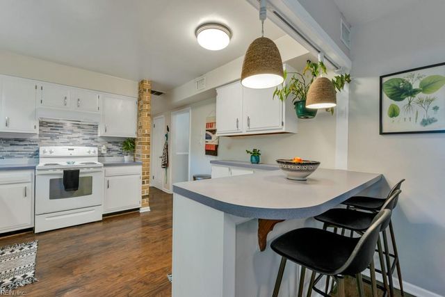 5113 Hemlock AVE, Virginia Beach, VA 23464