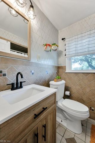 5113 Hemlock AVE, Virginia Beach, VA 23464