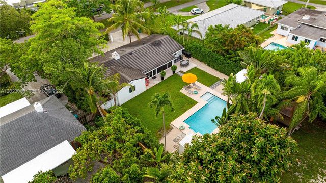 11403 NE 8th Ave, Biscayne Park, FL 33161