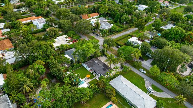 11403 NE 8th Ave, Biscayne Park, FL 33161