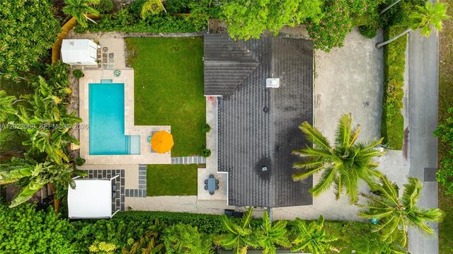 11403 NE 8th Ave, Biscayne Park, FL 33161
