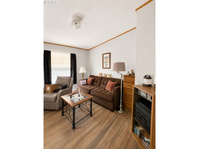 10400 Se COOK Ct 22, Milwaukie, OR 97222