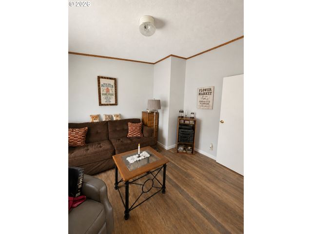 10400 Se COOK Ct 22, Milwaukie, OR 97222