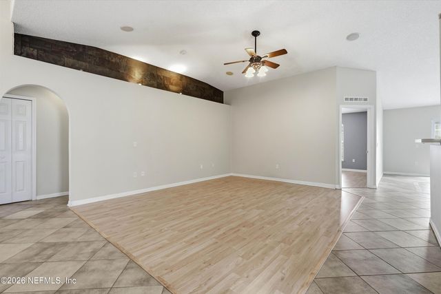 5571 WESTLAND STATION Road, Jacksonville, FL 32244