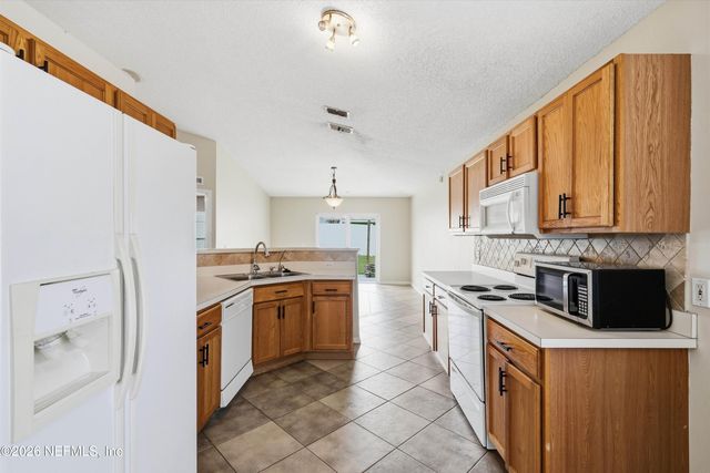 5571 WESTLAND STATION Road, Jacksonville, FL 32244