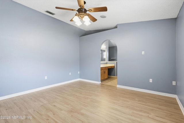 5571 WESTLAND STATION Road, Jacksonville, FL 32244