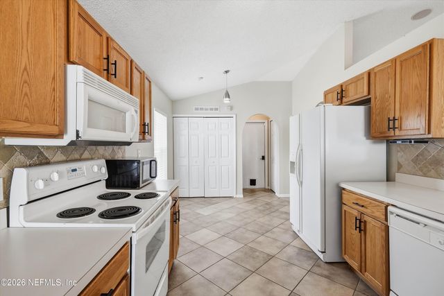 5571 WESTLAND STATION Road, Jacksonville, FL 32244