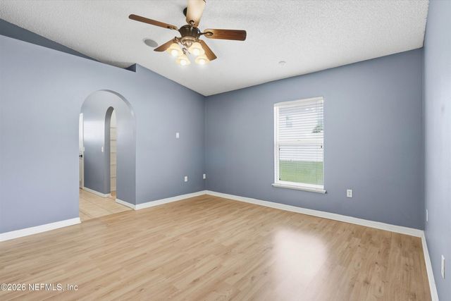 5571 WESTLAND STATION Road, Jacksonville, FL 32244