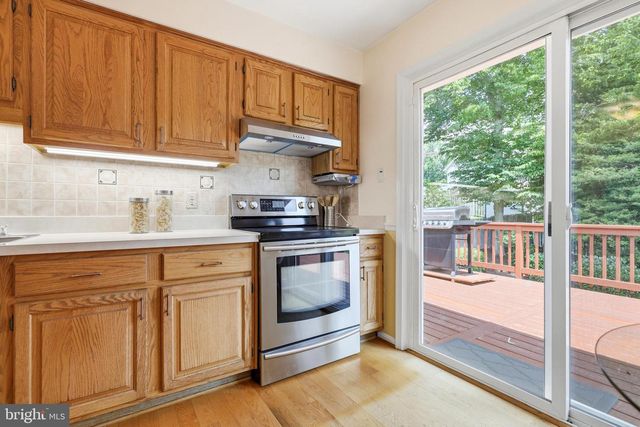 7211 ASHVIEW DR, Springfield, VA 22153