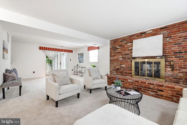 7211 ASHVIEW DR, Springfield, VA 22153