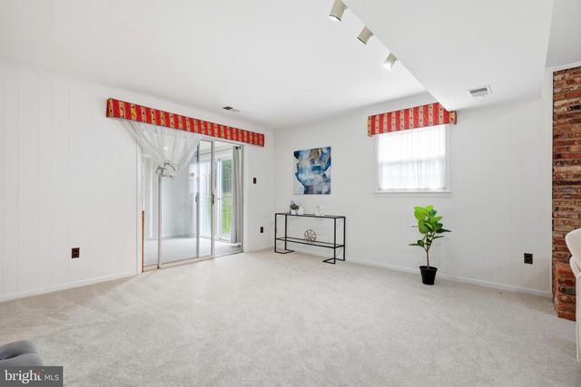 7211 ASHVIEW DR, Springfield, VA 22153