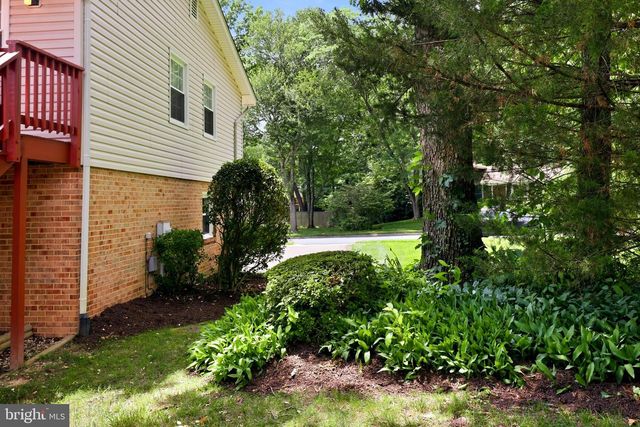 7211 ASHVIEW DR, Springfield, VA 22153