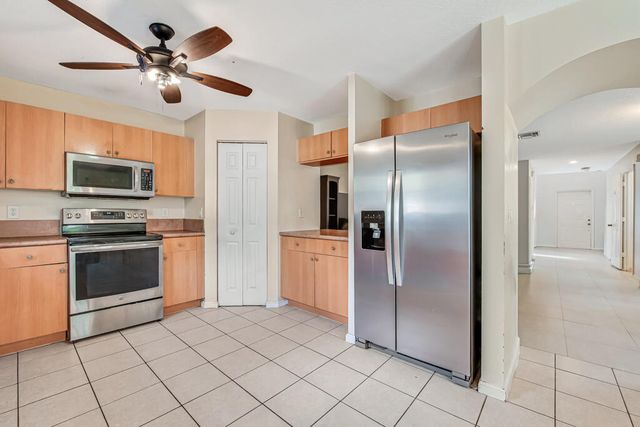 845 Imperial Lake Road, West Palm Beach, FL 33413