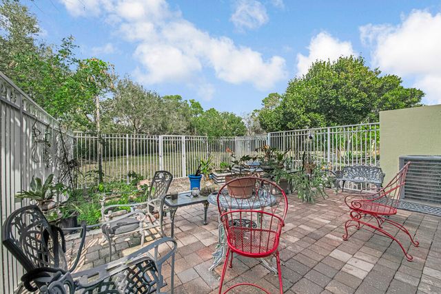 845 Imperial Lake Road, West Palm Beach, FL 33413