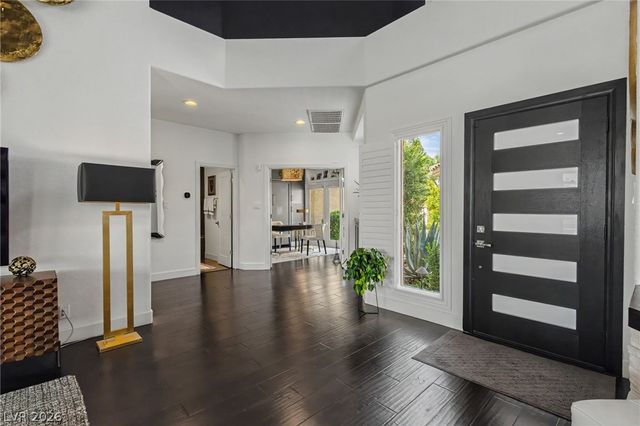 7949 Harbour Towne Avenue, Las Vegas, NV 89113