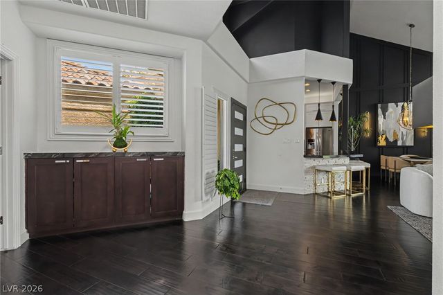 7949 Harbour Towne Avenue, Las Vegas, NV 89113