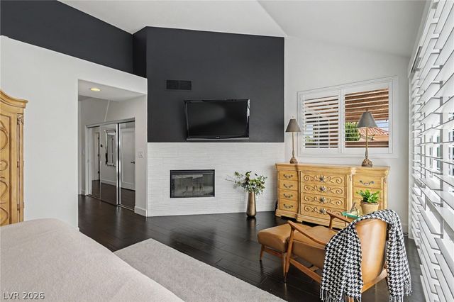 7949 Harbour Towne Avenue, Las Vegas, NV 89113