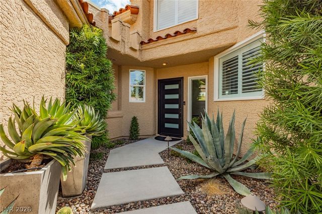 7949 Harbour Towne Avenue, Las Vegas, NV 89113