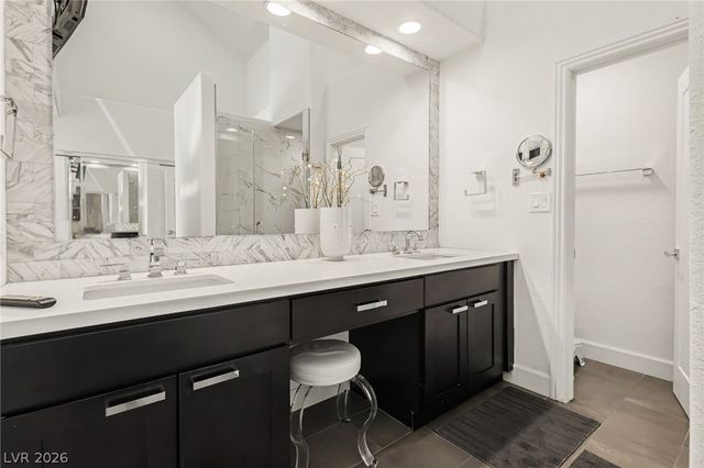 7949 Harbour Towne Avenue, Las Vegas, NV 89113